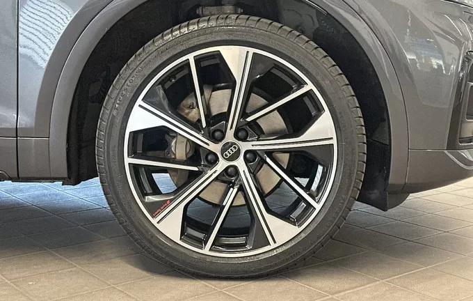 AUDI Q5 40 TDI 204 S tronic 7 Quattro S line photo 9 2128821
