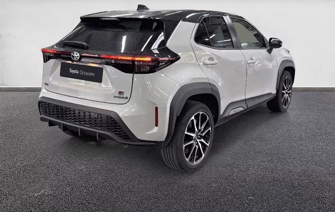 TOYOTA YARIS CROSS Hybride 116h 2WD GR SPORT extérieur trois quart arrière droit 1103799