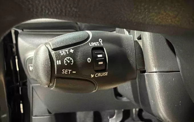 CITROEN C3 BlueHDi 100 BVM6 You photo 21 945423