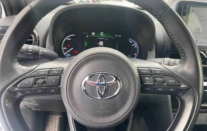 TOYOTA YARIS CROSS Hybride 116h 2WD Trail (marchepieds standardisés) photo 12 1103039