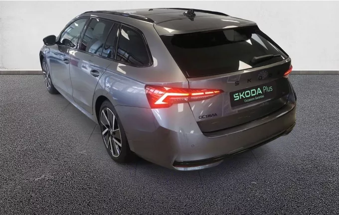 SKODA OCTAVIA Combi 1.5 TSI Hybrid 150 ch ACT DSG7 Sportline photo 11 2125061