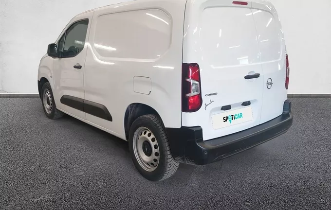 OPEL COMBO CARGO 1.5 130 CH S/S L1H1 BVM6 AUGMENTE PACK CLIM extérieur trois quart arrière gauche 945034