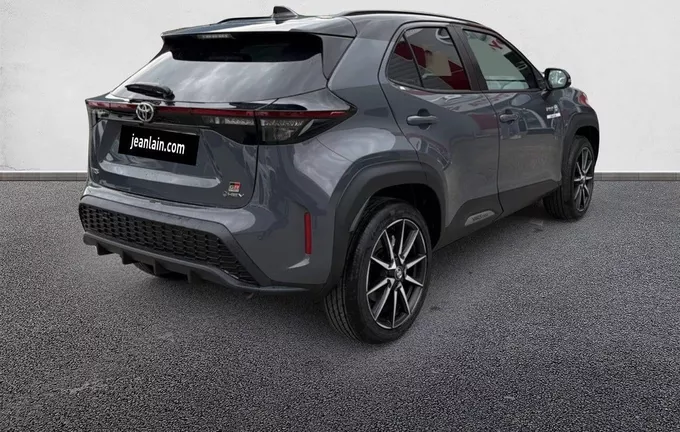 TOYOTA YARIS CROSS Hybride 130h 2WD GR SPORT extérieur trois quart arrière droit 162298
