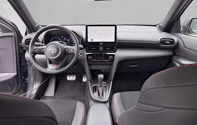 TOYOTA YARIS CROSS Hybride 130h 2WD GR SPORT photo 18 162298