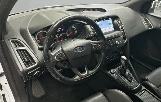 FORD FOCUS SW 2.0 TDCi 185 S&S ST PowerShift photo 11 213182