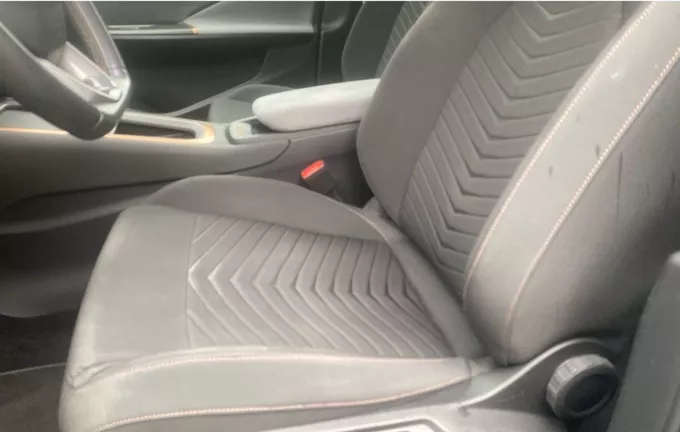 CUPRA BORN 204 ch - Batterie L V extérieur trois quart arrière droit 2131225