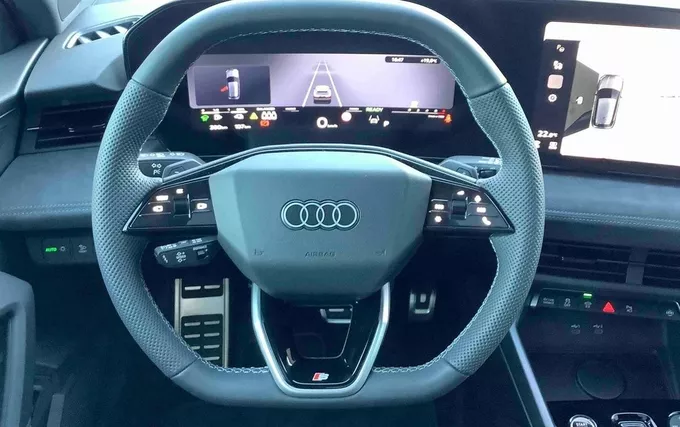 AUDI A3 Sportback e-hybrid 204 ch S line photo 10 7434