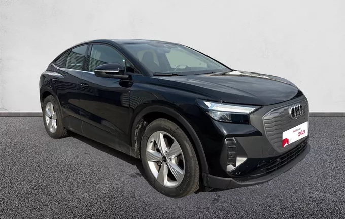 AUDI Q4 E-TRON Sportback 45 285 ch 82 kWh Business Executive extérieur trois quart avant droit 2129567