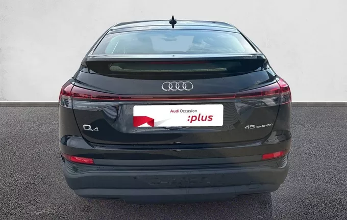 AUDI Q4 E-TRON Sportback 45 285 ch 82 kWh Business Executive extérieur arrière 2129567