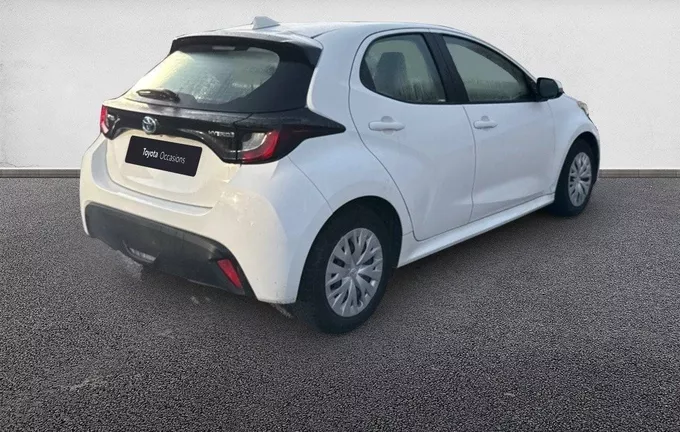 TOYOTA YARIS Hybride 116h Dynamic extérieur trois quart arrière droit 1102643