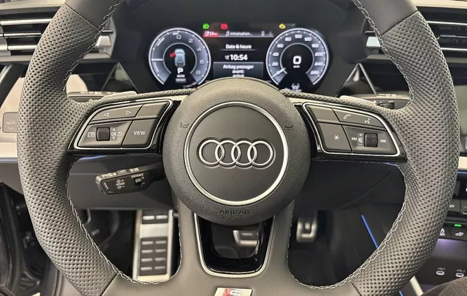 AUDI A3 Sportback TFSI e Hybride rechargeable 204 S tronic 6 S line photo 16 6043