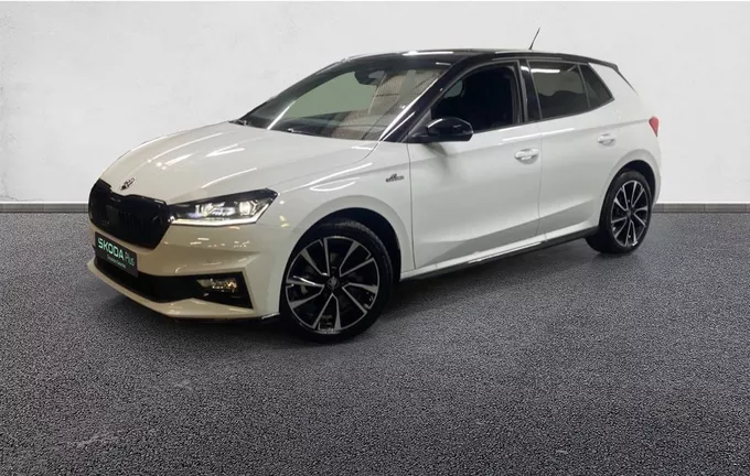 SKODA FABIA 1.0 TSI 116 ch EVO 2 DSG7 Monte-Carlo extérieur trois quart avant gauche 2121628
