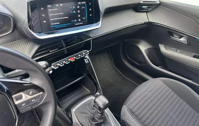 PEUGEOT 208 PureTech 100 S&S BVM6 Style photo 14 2130298