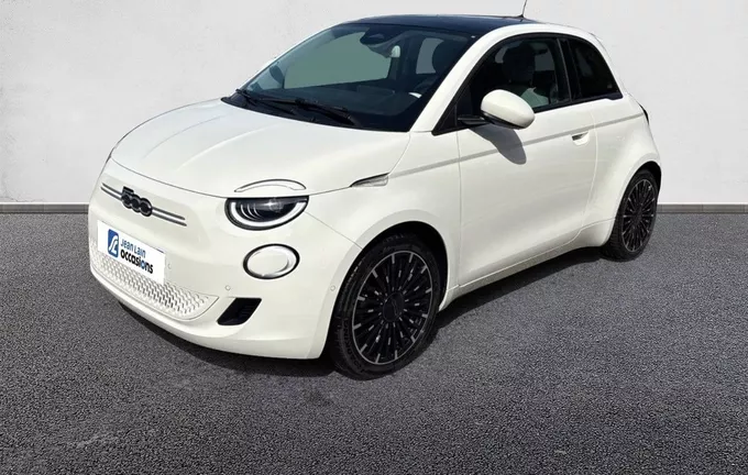 FIAT 500 3+1 e 118 ch Icône Plus extérieur trois quart avant gauche 2131800