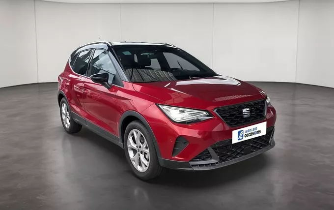SEAT ARONA 1.0 TSI 115 ch Start/Stop DSG7 FR extérieur trois quart avant droit 2132625
