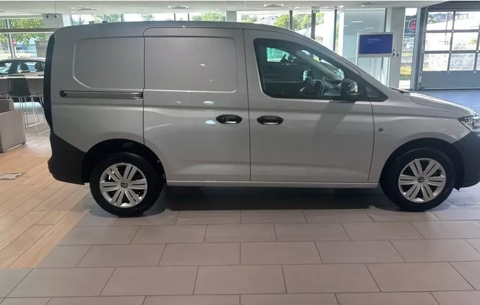 VOLKSWAGEN UTILITAIRES CADDY CARGO 2.0 TDI 122 DSG7 BUSINESS extérieur côté droit 6948