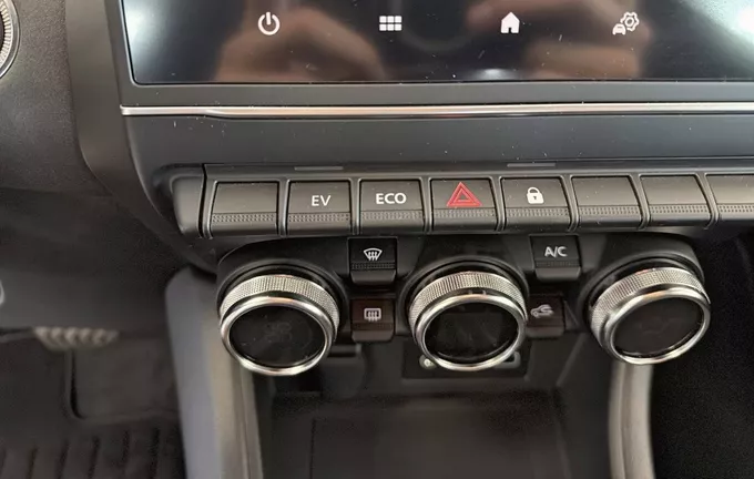 RENAULT CAPTUR E-Tech full hybrid 145 Evolution photo 21 2127747