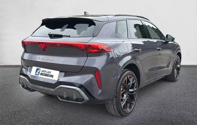 CUPRA TERRAMAR 1.5 eHybrid 272 ch DSG6 VZ extérieur trois quart arrière droit 2129374