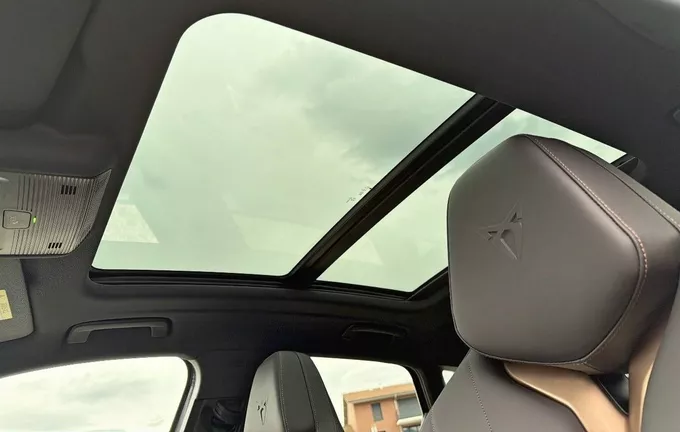 CUPRA TERRAMAR 1.5 eHybrid 272 ch DSG6 VZ photo 19 2129374