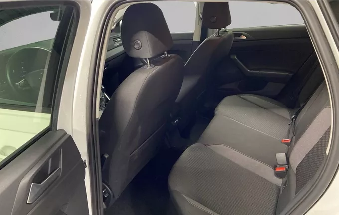 VOLKSWAGEN POLO 1.0 TSI 95 S&S BVM5 Life Plus extérieur arrière 2123947