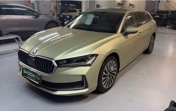 SKODA SUPERB Combi 2.0 TDI 150 ch SCR DSG7 Laurin & Klement photo 21 2122324