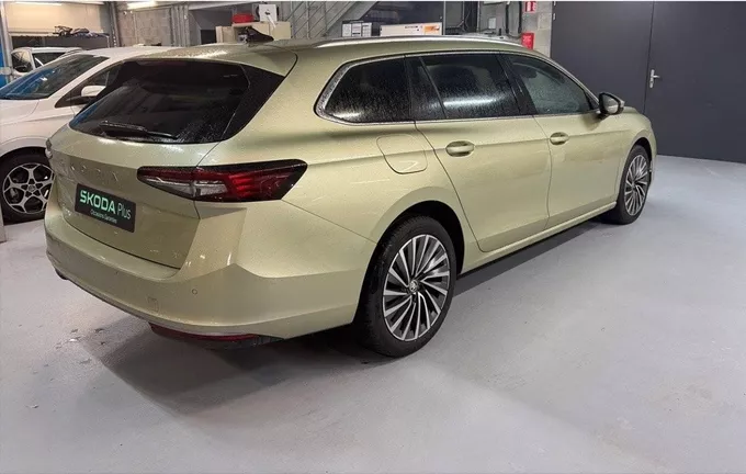 SKODA SUPERB Combi 2.0 TDI 150 ch SCR DSG7 Laurin & Klement photo 22 2122324