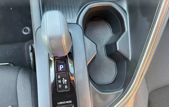 TOYOTA C-HR Hybride 140 Design photo 13 1103435
