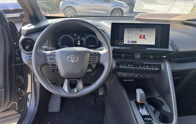 TOYOTA C-HR Hybride 140 Design photo 18 1103435