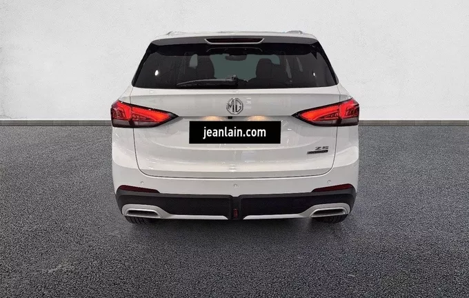 MG ZS 1.5 L Hybrid+ 197 ch Luxury extérieur trois quart avant droit 7371