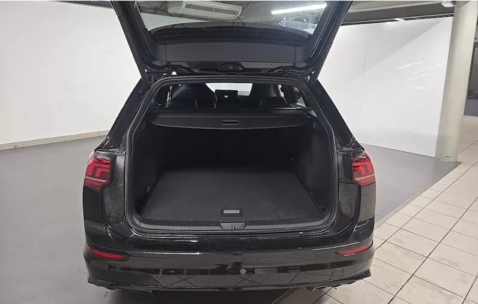 VOLKSWAGEN GOLF SW 1.5 eTSI EVO2 150 DSG7 R-Line extérieur trois quart arrière gauche 2129048