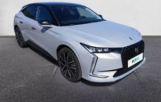 DS DS4 DS 4 Hybride E-Tense 225 EAT8 La Premiere extérieur trois quart avant droit 945951