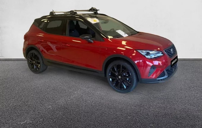 SEAT ARONA 1.0 TSI 95 ch Start/Stop BVM5 FR extérieur trois quart avant droit 0398