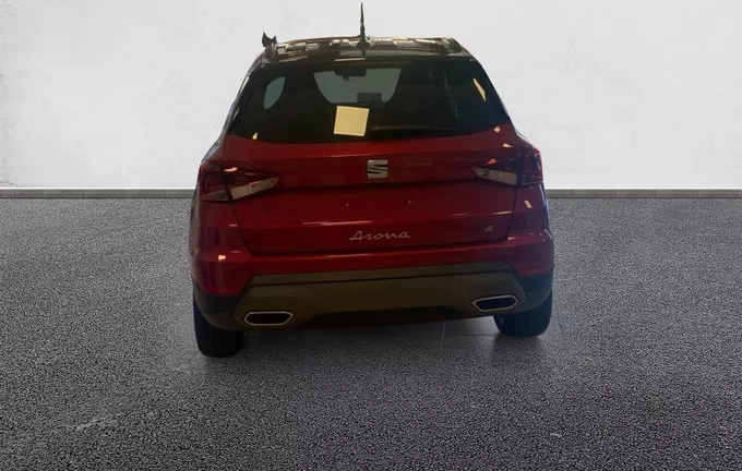 SEAT ARONA 1.0 TSI 95 ch Start/Stop BVM5 FR extérieur arrière 0398