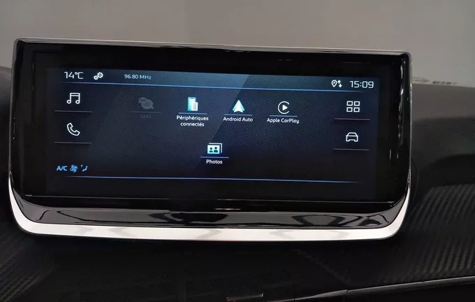 PEUGEOT 208 100 S&S BVM6 Style photo 18 944354