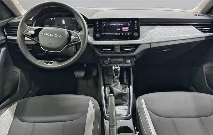 SKODA KAMIQ 1.0 TSI Evo 2 116 ch DSG7 Selection extérieur trois quart avant droit 2124737