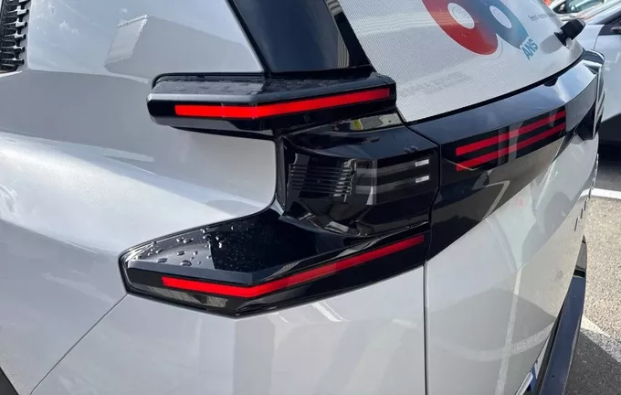 CITROEN C5 AIRCROSS Hybride 136 e-DCS6 Plus photo 17 944940