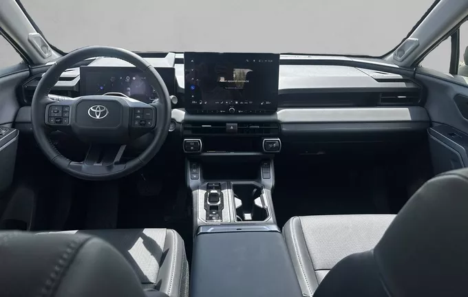 TOYOTA RAV4 Hybride 185 ch 2WD Lounge photo 18 184977