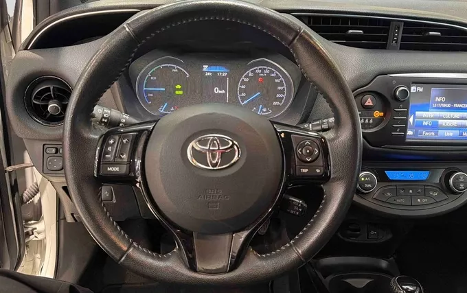 TOYOTA YARIS Hybride 100h Collection photo 12 1103991
