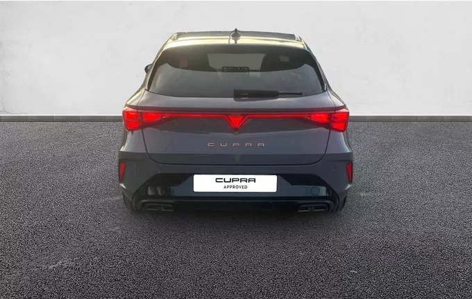 CUPRA LEON Sportstourer 1.5 eTSI Hybrid 150 ch DSG7 V extérieur côté gauche 2131971
