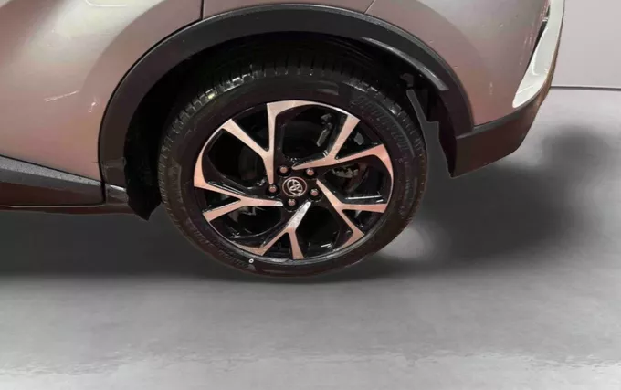 TOYOTA C-HR 116ch Turbo CVT 4WD Edition photo 9 1104067