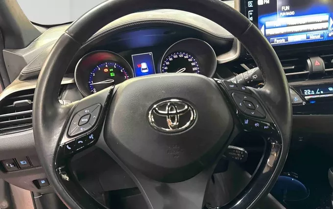 TOYOTA C-HR 116ch Turbo CVT 4WD Edition photo 12 1104067