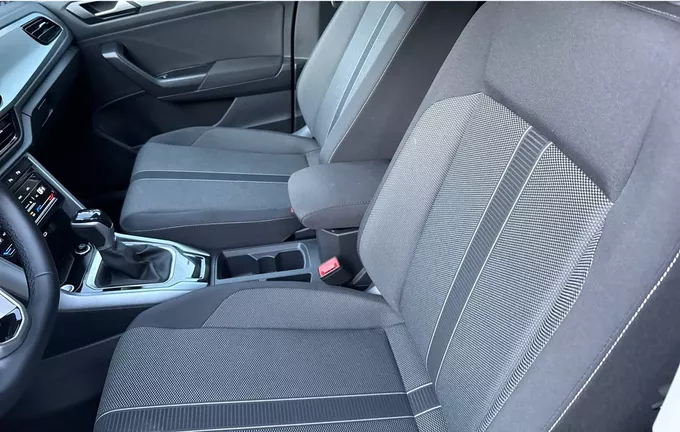 VOLKSWAGEN T-ROC 1.5 TSI EVO2 150 Start/Stop DSG7 VW Edition extérieur trois quart arrière droit 2123518