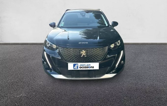 PEUGEOT 2008 PureTech 130 S&S EAT8 Roadtrip extérieur avant 2132085