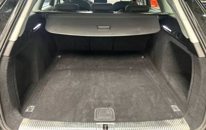 AUDI A4 Avant 30 TDI 136 S tronic 7 Business Line photo 10 213422