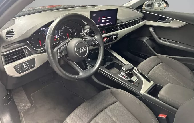 AUDI A4 Avant 30 TDI 136 S tronic 7 Business Line photo 11 213422