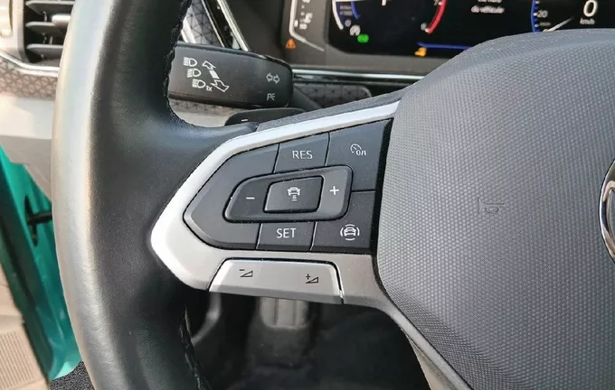 VOLKSWAGEN T-CROSS 1.0 TSI 110 Start/Stop DSG7 R-Line Tech photo 12 2126336