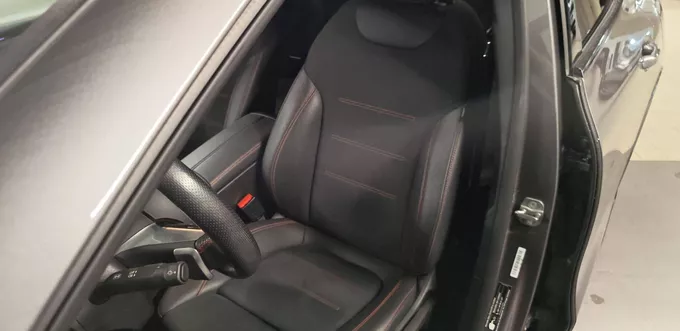 MERCEDES GLA 250 e 8G-DCT AMG Line photo 11 2132759