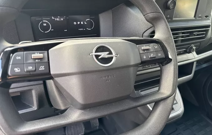 OPEL VIVARO FGN TAILLE M BLUEHDI 145 S&S EAT8 photo 12 106259
