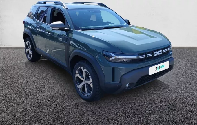 DACIA DUSTER Hybrid-G 150 4x4 Journey extérieur trois quart avant droit 946188