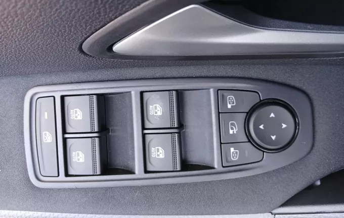 DACIA DUSTER Hybrid-G 150 4x4 Journey photo 18 946188